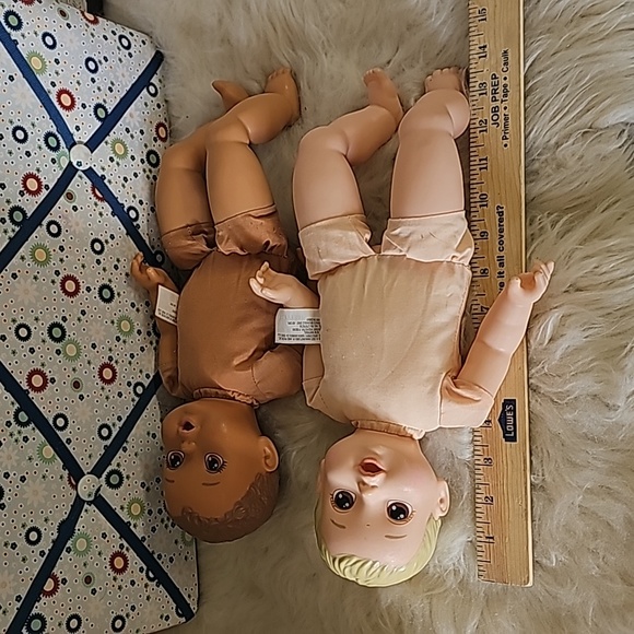 2 cute soft body dolls blonde hair and dark - Picture 5 of 10